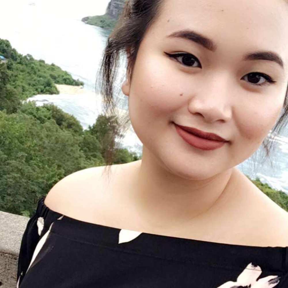 Meet your Posher, She